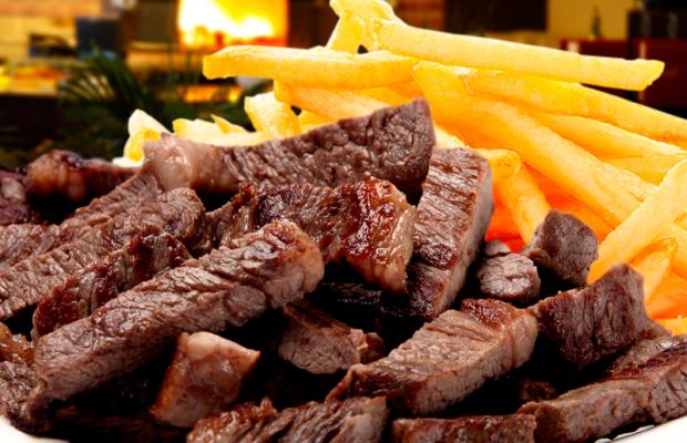 Isca de Filé com Fritas